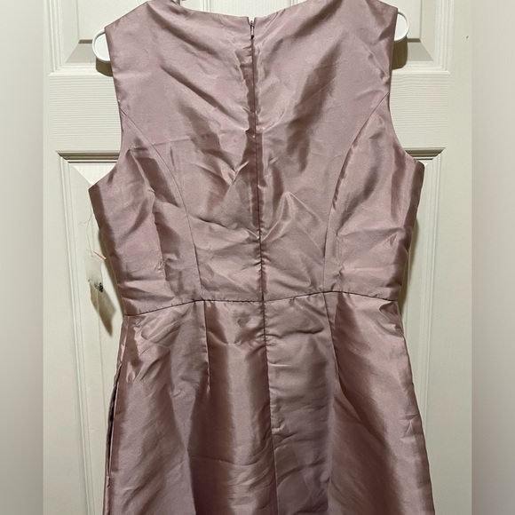 Kay Unger Aurelia Floral Sleeveless Taffeta Gown - Picture 6 of 13